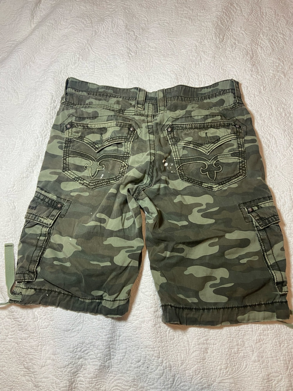 Rock Revival Men's Green Camouflage Cargo Shorts